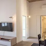 Borgo Charme Elegante E Unico. Dimora Da Sogno